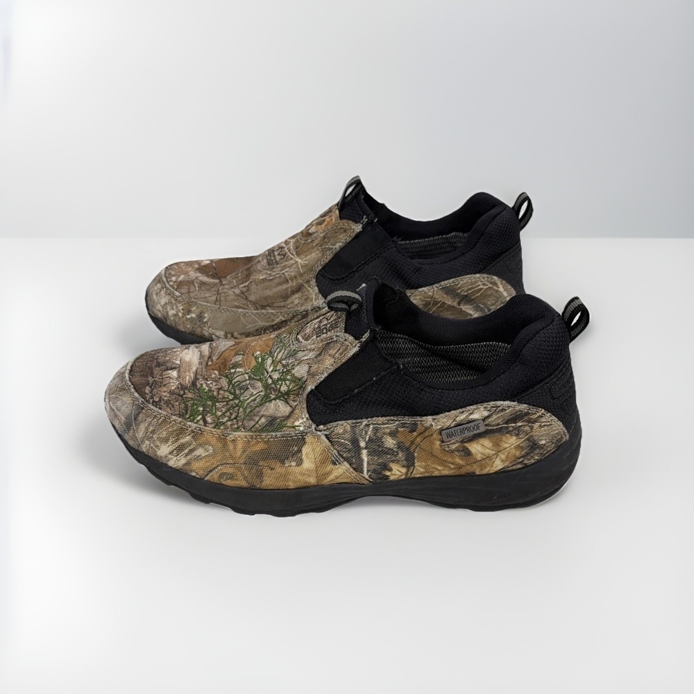 Ozark Trail Mens Camo Waterproof Slip-on Shoes Size 7 EUR 39.5 EUC rubber casual